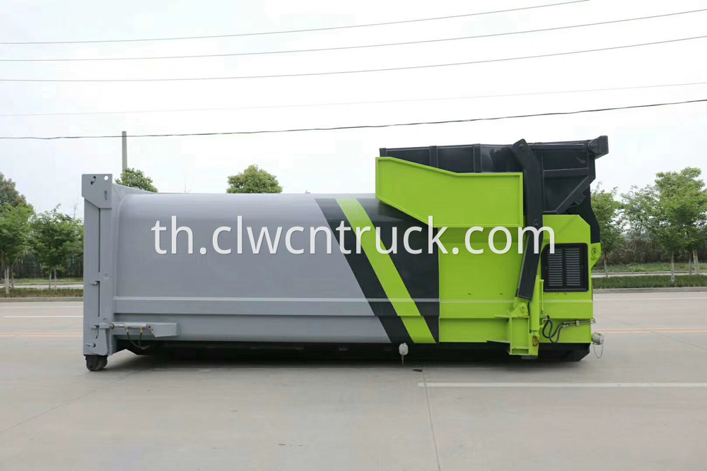 hook loader compactor truck 4